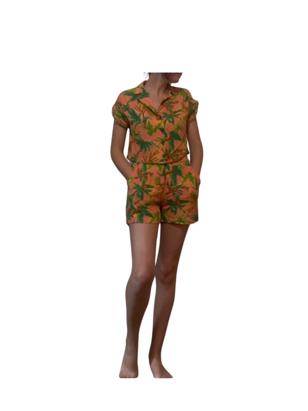 Monteau Los Angeles linen crop summer beach outfit
